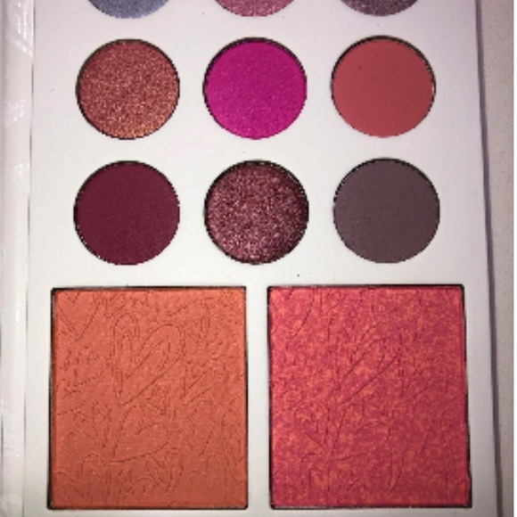 SOLD OUT - Picture 3 of 3